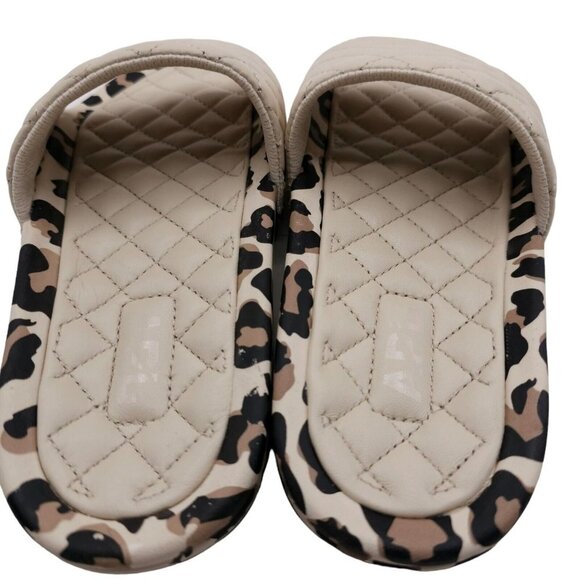 APL Lusso Slide NEW IN BOX Parchment Leopard Animal Print Quilted Women's US 5 - Picture 4 of 6
